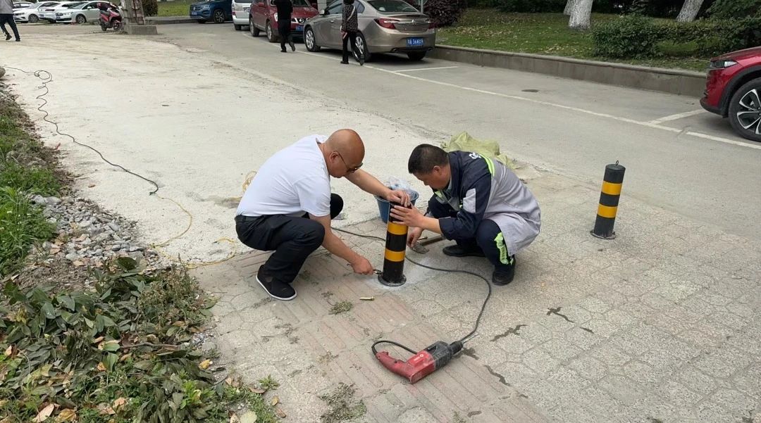 1714975904330957.jpg 42d9d4c7fa757ac0b1c66e24db2f42fa.jpg