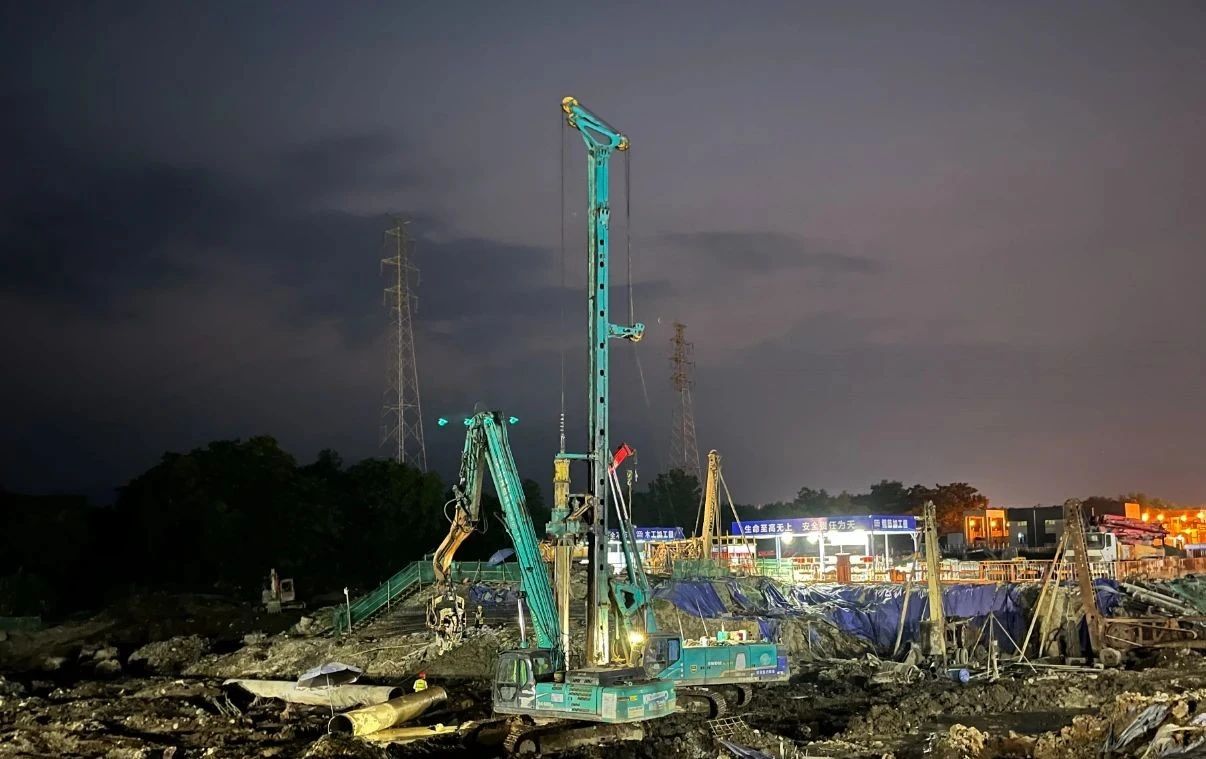 1726733873116659.jpg 都江堰城市美潔物資科技利用園項(xiàng)目完成樁基施工1.jpg